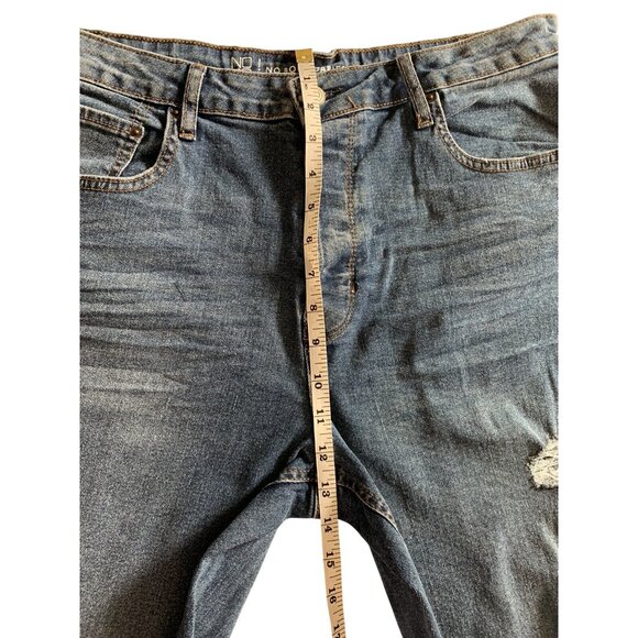 No Boundaries Womens Mid-Rise Distressed Denim Jeans Size 17 - Picture 6 of 11